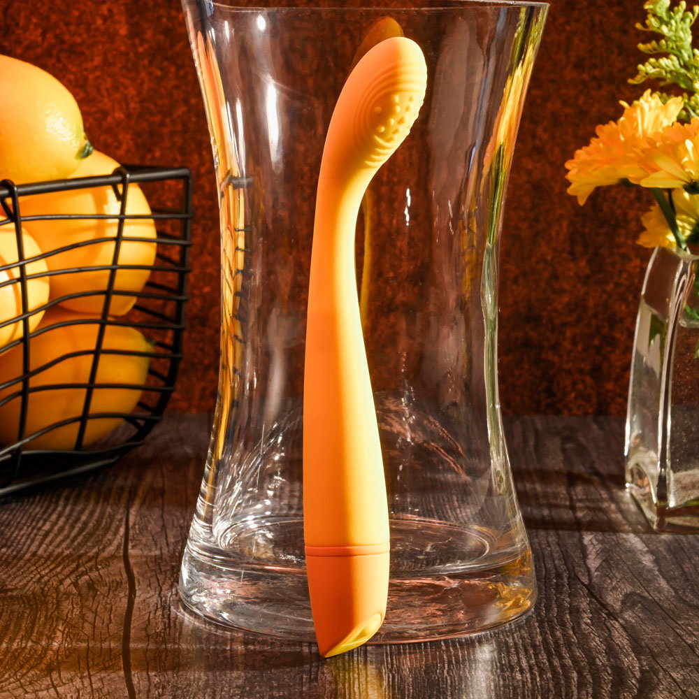 Selopa Lemon Squeeze yellow G-spot vibrator with curved, textured shaft