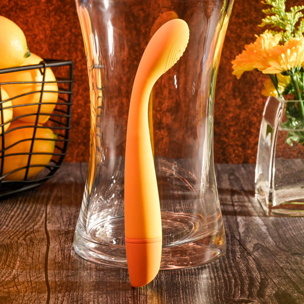 Selopa Lemon Squeeze yellow G-spot vibrator with curved, textured shaft