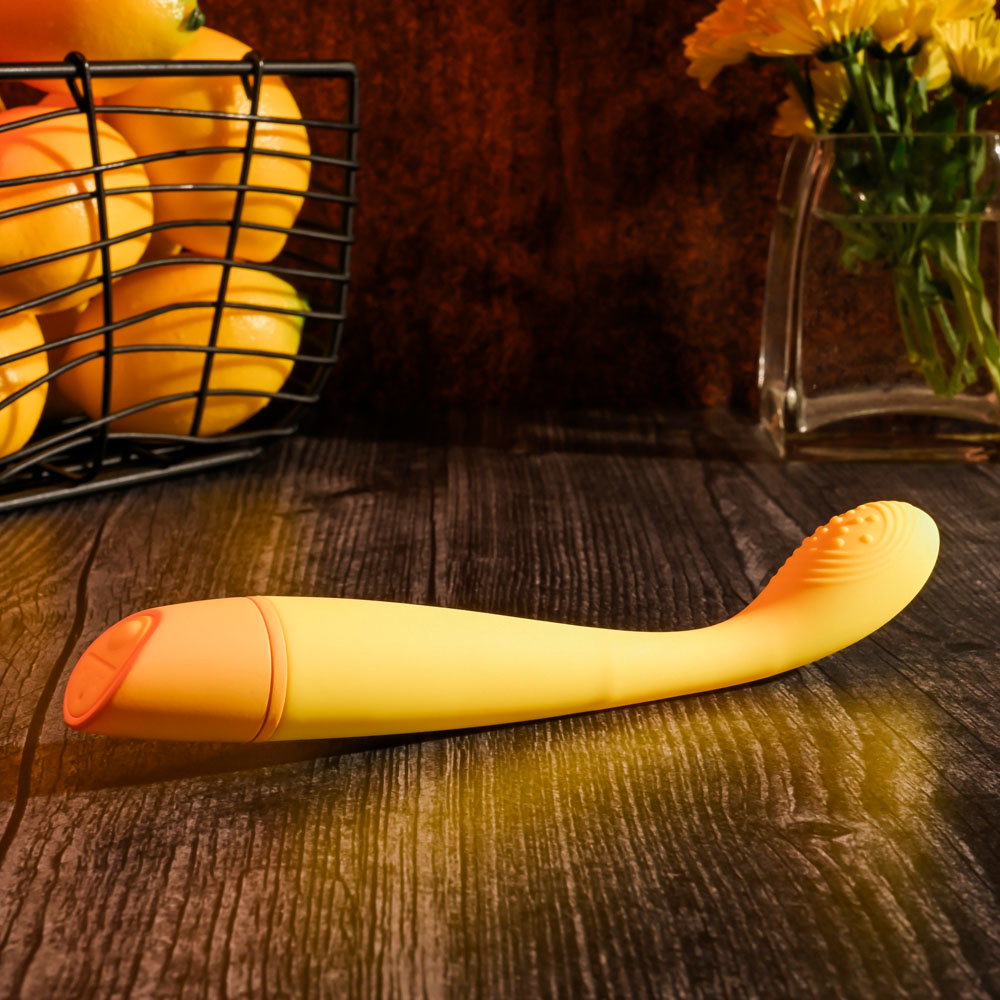 Selopa Lemon Squeeze yellow G-spot vibrator with curved, textured shaft