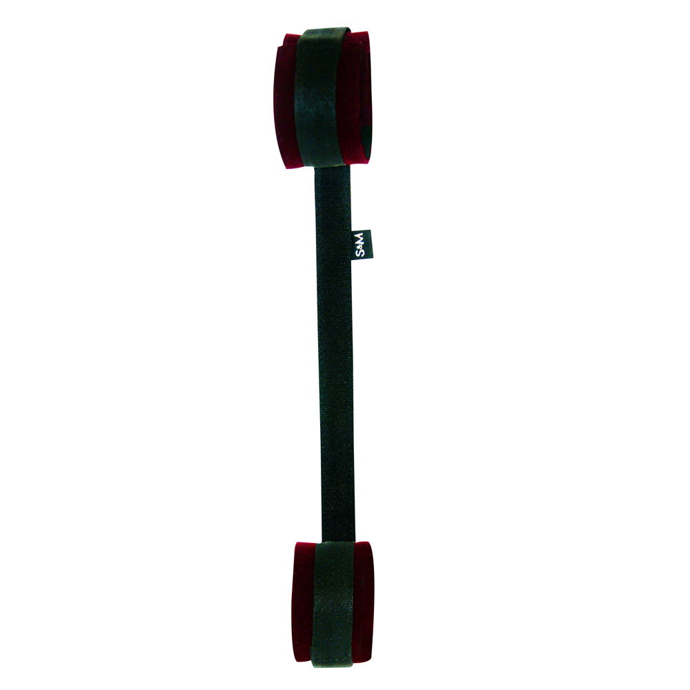 Sportsheets S&M Enchanted Spreader Bar with adjustable cuffs at each end